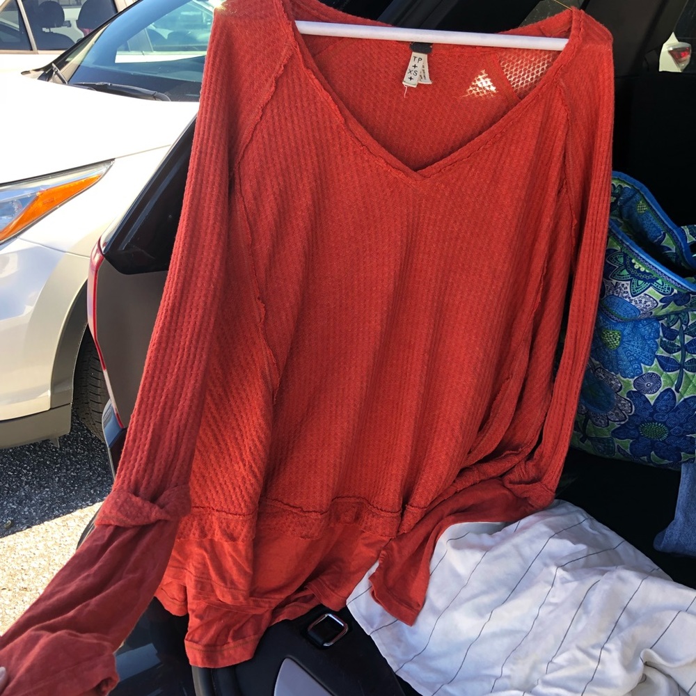 FREE PEOPLE SWEATER